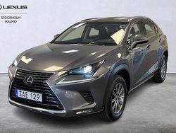Grå Begagnad 2017 Lexus NX300h Business Edition SUV | 269 000 kr (Marknadspris)