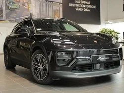 Svart Ny 2025 Porsche Macan SUV | 1 148 700 kr