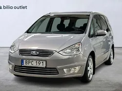 Grå Begagnad 2014 Ford Galaxy Titanium Minibuss | 87 900 kr (Marknadspris)