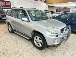 Silver Begagnad 2002 Toyota RAV4 SUV | 55 900 kr (Marknadspris)