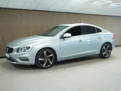 Silver Begagnad 2016 Volvo S60 R-Design Sedan | 199 700 kr (Marknadspris)