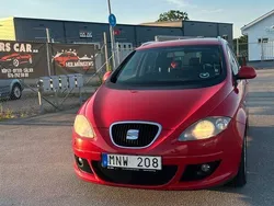 Röd Begagnad 2009 Seat Altea XL Minibuss | 59 500 kr (Marknadspris)