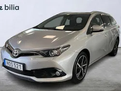 Silver Begagnad 2016 Toyota Auris Touring Sports Comfort Kombi | 139 900 kr (Marknadspris)