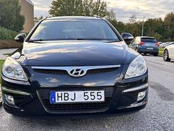 Svart Begagnad 2008 Hyundai i30 Kombi | 30 000 kr (Marknadspris)