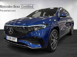 Blå (spektralblå metallic) Begagnad 2024 Mercedes EQA300 AMG SUV | 489 000 kr (Marknadspris)