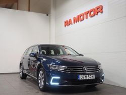 Blå Begagnad 2020 VW Passat GTE Kombi | 209 900 kr (Bra pris)