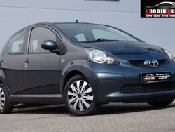 Mörkgrå Begagnad 2008 Toyota Aygo Halvkombi | 29 900 kr (Marknadspris)