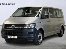 Silver Begagnad 2017 VW Caravelle Trendline Minibuss | 219 900 kr (Superpris)