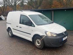 Vit Begagnad 2014 VW Caddy Minibuss | 75 000 kr (Marknadspris)