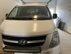 Begagnad 2011 Hyundai H-1 Minibuss | 54 000 kr (Marknadspris)