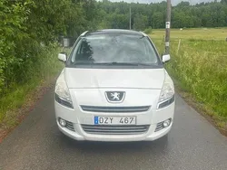 Vit Begagnad 2010 Peugeot 5008 Allure Minibuss | 47 000 kr (Marknadspris)