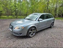 Grå Begagnad 2005 Audi A4 Kombi | 23 000 kr (Marknadspris)