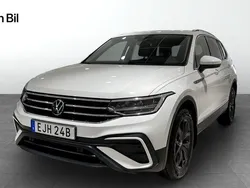 Vit Begagnad 2023 VW Tiguan Allspace SUV | 389 900 kr (Lite dyr)