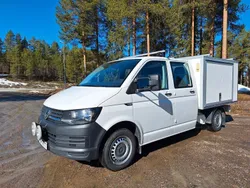 Vit Begagnad 2018 VW T6 Van | 279 000 kr