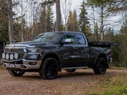 Grå Begagnad 2019 RAM 1500 Pickup | 499 900 kr (Superpris)