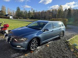 Blå Begagnad 2018 VW Passat Kombi | 165 000 kr (Bra pris)