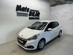Vit Begagnad 2019 Peugeot 208 Active Halvkombi | 139 900 kr (Marknadspris)