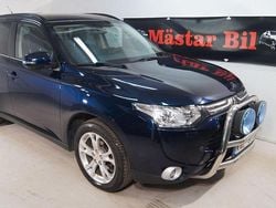Blå Begagnad 2013 Mitsubishi Outlander SUV | 99 900 kr (Marknadspris)