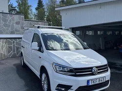 Vit Begagnad 2018 VW Caddy Maxi Minibuss | 129 000 kr (Marknadspris)