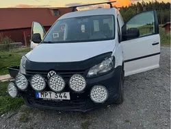 Vit Begagnad 2015 VW Caddy Minibuss | 35 000 kr (Bra pris)