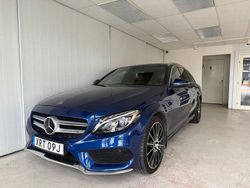 Blå (blå metallic) Begagnad 2018 Mercedes C250 AMG Kombi | 269 900 kr (Marknadspris)
