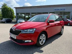 Röd Begagnad 2019 Skoda Fabia Style Kombi | 119 900 kr (Marknadspris)
