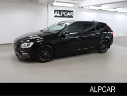 Svart Begagnad 2016 Volvo V60 Momentum Kombi | 139 900 kr (Marknadspris)