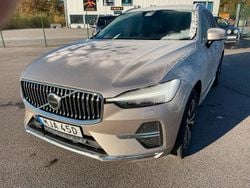 Ljusgrå (bright dusk metallic) Begagnad 2024 Volvo XC60 Core SUV | 439 000 kr (Marknadspris)