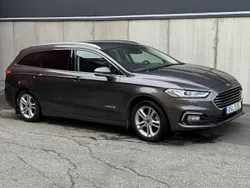 Grå Begagnad 2019 Ford Mondeo Titanium Kombi | 249 000 kr (Lite dyr)