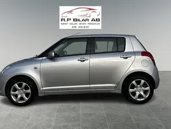 Grå Begagnad 2009 Suzuki Swift Halvkombi | 35 000 kr (Marknadspris)