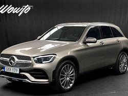 Silver (mojavesilver metallic) Begagnad 2021 Mercedes GLC200 AMG SUV | 449 800 kr (Marknadspris)