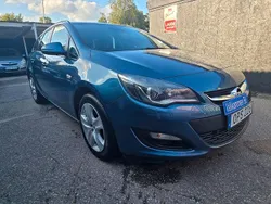 Blå Begagnad 2014 Opel Astra Enjoy Kombi | 58 900 kr (Marknadspris)