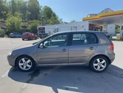 Grå Begagnad 2007 VW Golf V Sportline Halvkombi | 39 000 kr (Marknadspris)