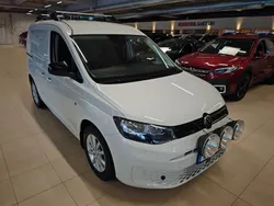 Vit Begagnad 2022 VW Caddy Minibuss | 319 000 kr (Dyr)