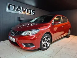 Mörkröd (röd) Begagnad 2014 Nissan Pulsar Halvkombi | 76 900 kr (Dyr)