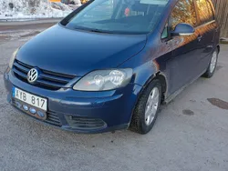 Mörkblå Begagnad 2006 VW Golf Plus Minibuss | 29 900 kr