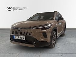 Brun Begagnad 2025 Toyota Corolla Cross Executive SUV | 464 900 kr (Dyr)