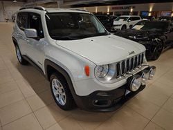 Vit Begagnad 2015 Jeep Renegade Limited SUV | 129 900 kr (Lite dyr)