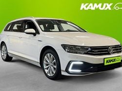 Vit Begagnad 2020 VW Passat GTE Kombi | 224 700 kr (Marknadspris)