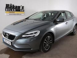 Grå Begagnad 2017 Volvo V40 Momentum Kombi | 209 500 kr (Dyr)