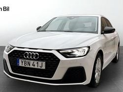 Vit Begagnad 2022 Audi A1 Sportback Proline Halvkombi | 199 000 kr (Bra pris)