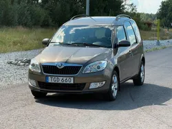 Mörkbrun Begagnad 2014 Skoda Roomster Kombi | 57 900 kr (Bra pris)