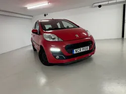 Röd Begagnad 2012 Peugeot 107 Halvkombi | 59 000 kr (Marknadspris)