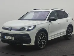 Vit Ny 2025 VW Tiguan R-line SUV | 603 600 kr (Marknadspris)