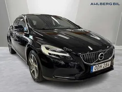 Svart Begagnad 2016 Volvo V40 Business Edition Kombi | 199 500 kr (Marknadspris)