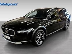 Svart Begagnad 2022 Volvo V90 CC Kombi | 339 000 kr (Bra pris)