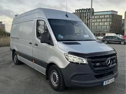 Silver Begagnad 2022 Mercedes Sprinter Van | 380 000 kr (Marknadspris)