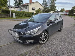 Svart Begagnad 2015 Kia Ceed Sportswagon Comfort Kombi | 75 000 kr (Marknadspris)