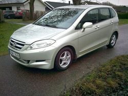 Grön Begagnad 2006 Honda FR-V Minibuss | 23 800 kr