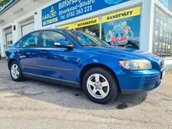 Blå Begagnad 2006 Volvo S40 Kinetic Sedan | 35 900 kr (Marknadspris)
